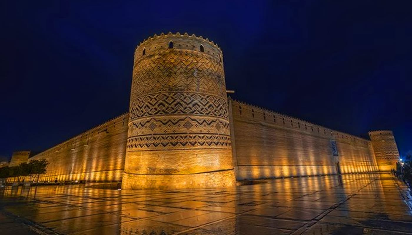 آرامگاه حافظ و سعدی و ارگ کریم خان